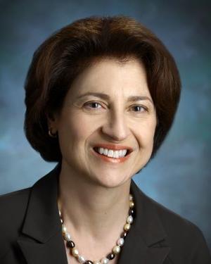 Dr. Suzanne Topalian